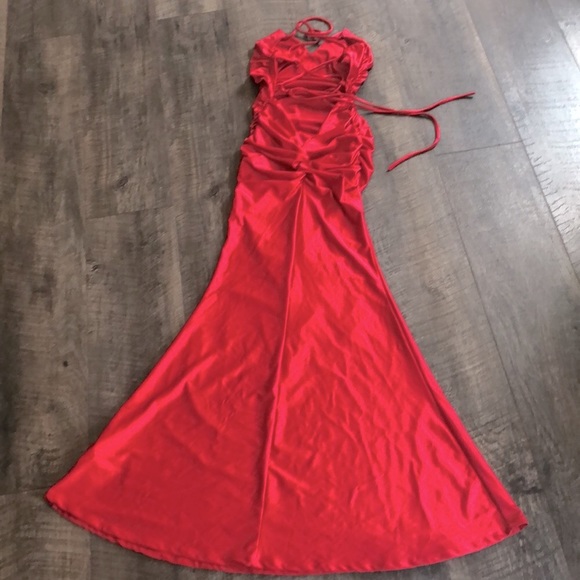 J.OUR RED PROM DRESS SIZE S - Picture 6 of 13